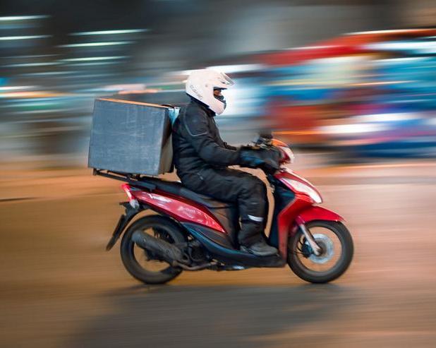 Два мошенника из Флориды украли у Uber Eats более 1 миллиона долларов